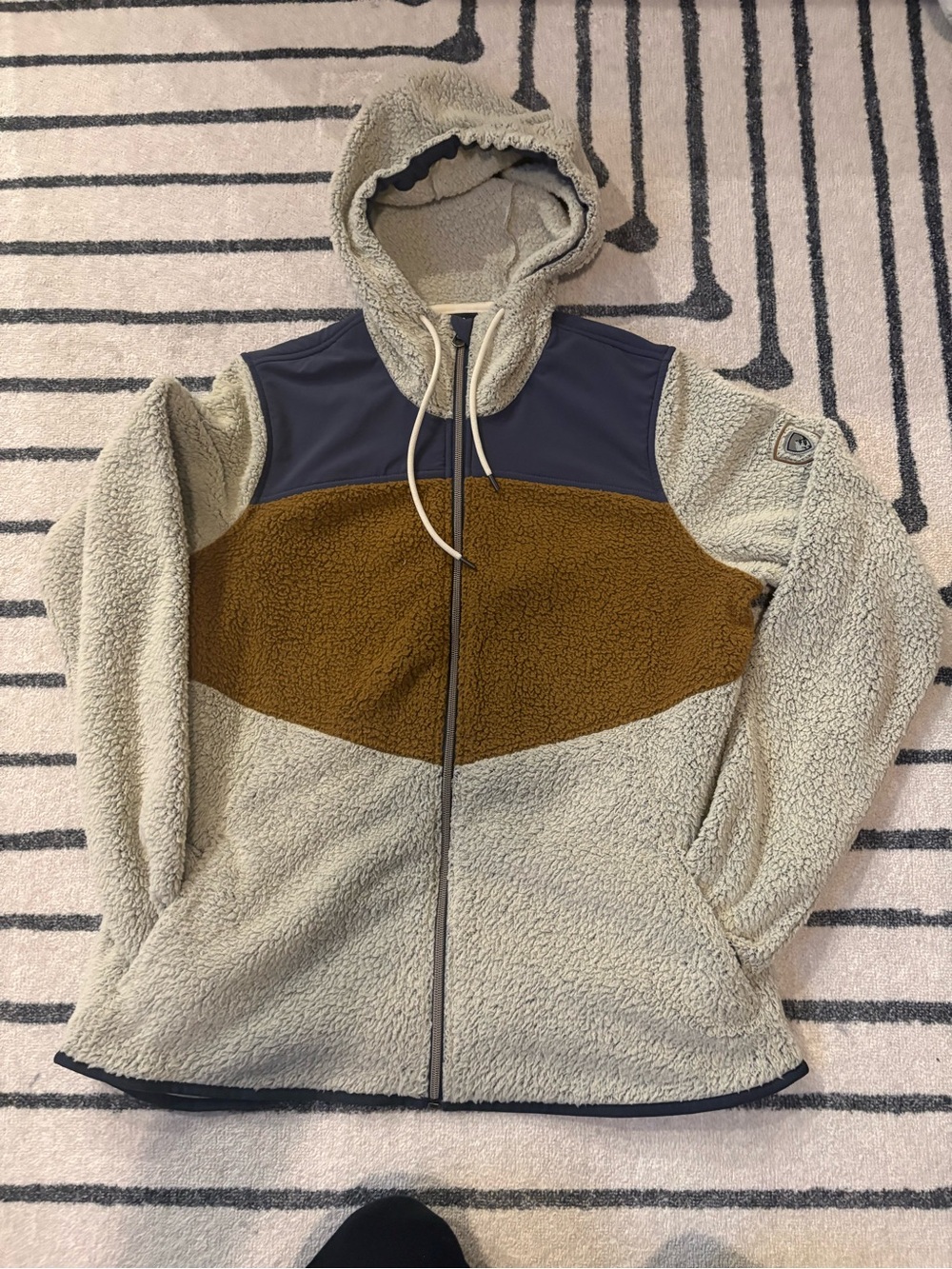 Women’s Hooded Sherpa Jacket in Cream and Brown